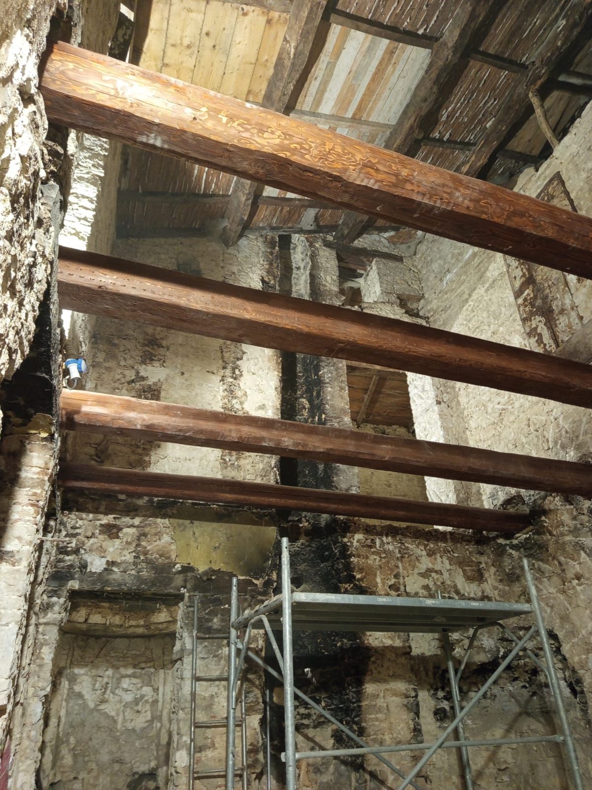 lavori chiesetta della madonna della neve del tratturo