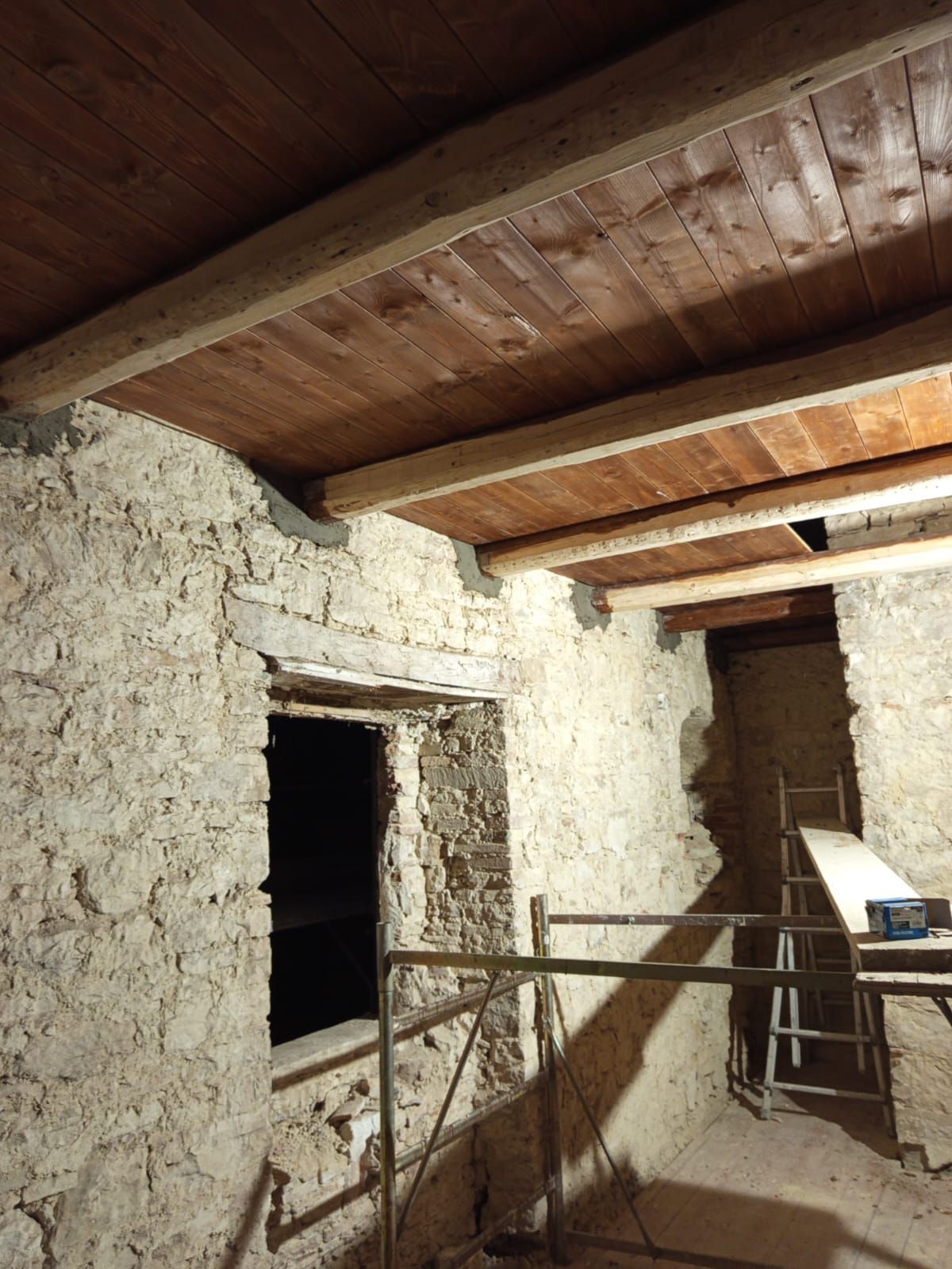 lavori chiesetta della madonna della neve del tratturo