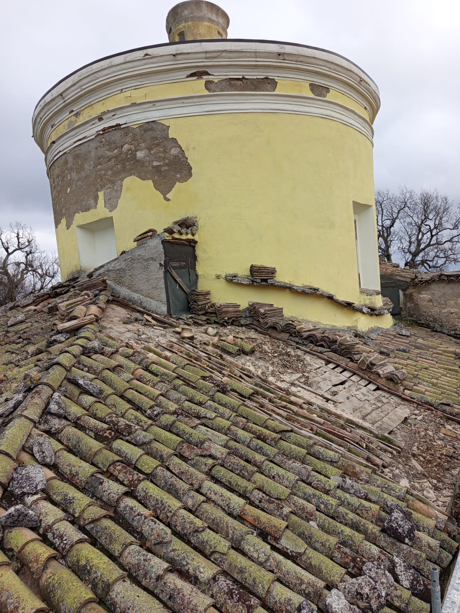 lavori chiesetta della madonna della neve del tratturo