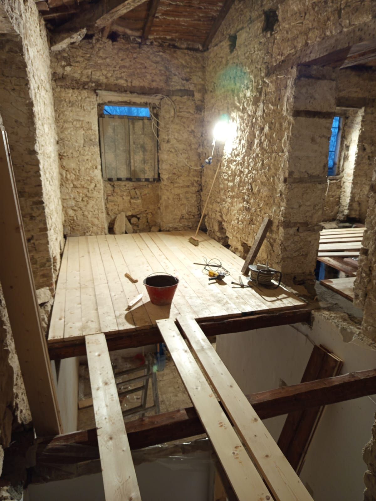 lavori chiesetta della madonna della neve del tratturo