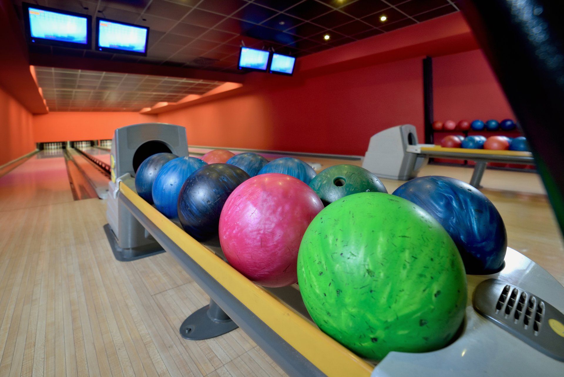 bowling ball wooden lane hall