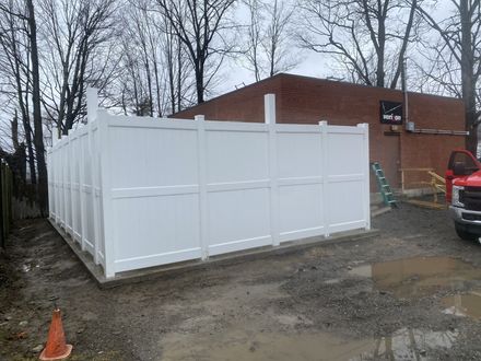 vinyl fence