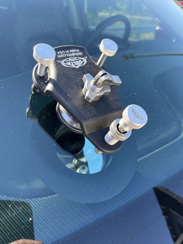 Semi-truck rock chip repair in Conway, SC