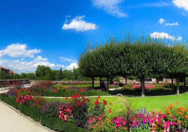 commercial landscaping in Mississauga ON