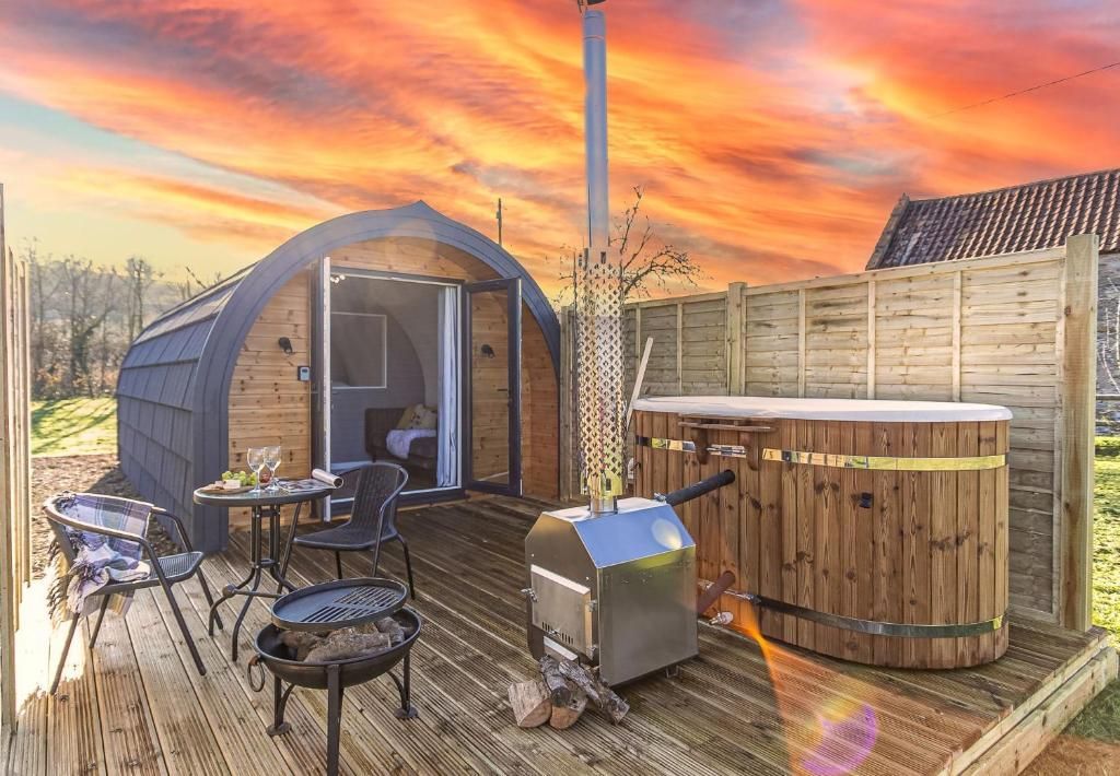 Apple Tree Glamping