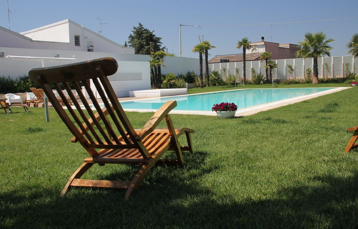 PISCINA BREVETTO LA TORRE