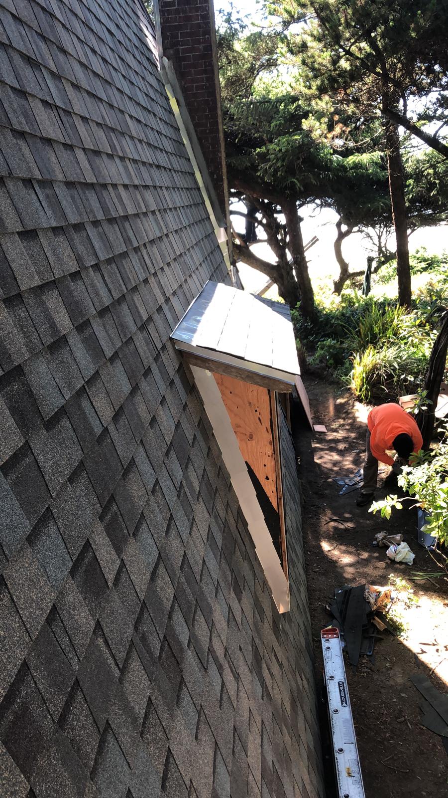 Man Working Outdoor — Vancouver, WA — Mountainside Roofing LLC