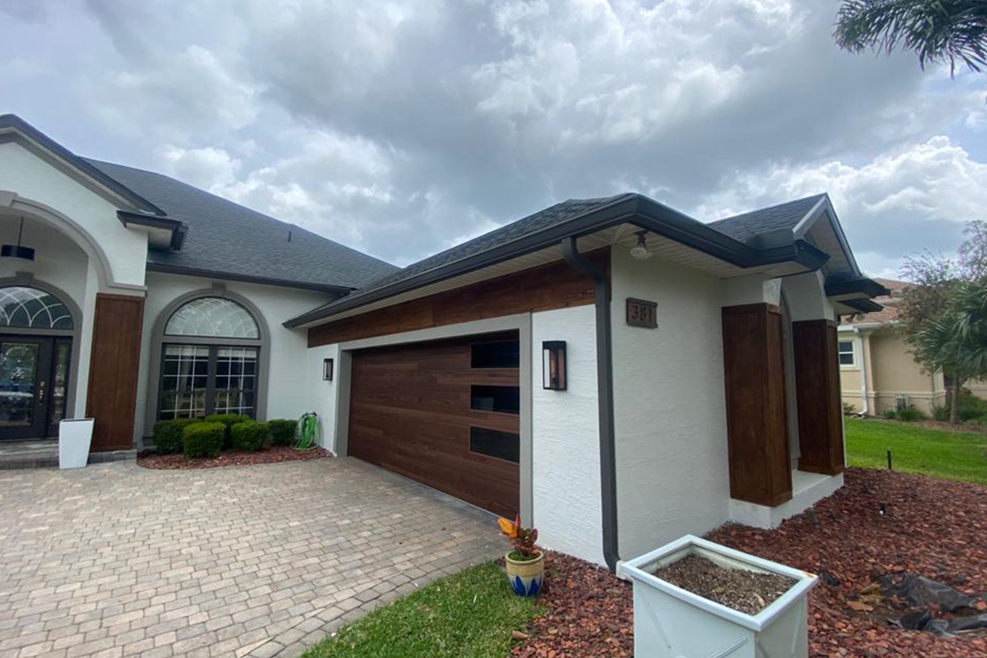  Modern Door in Tampa