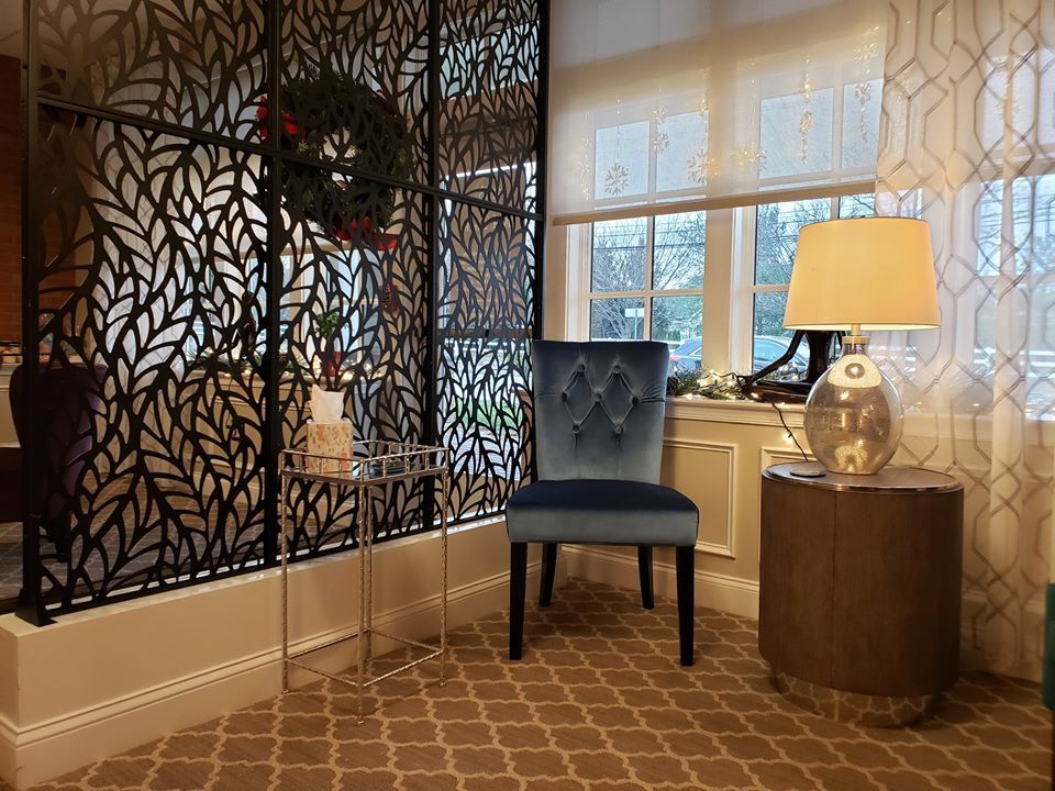 Small Receiving Area — Oceanport, NJ — Red Birch Spa