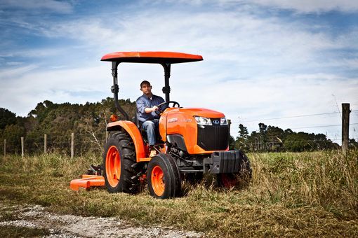 L 3302 DT Tractor | Humphreys' Outdoor Power