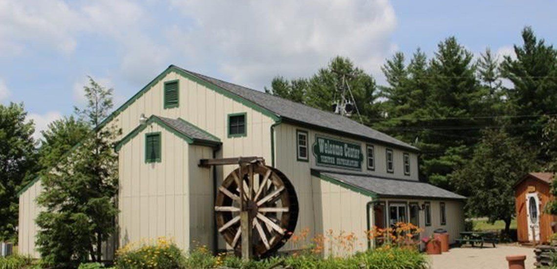 Welcome to the Hocking Hills Winery of Logan, Ohio