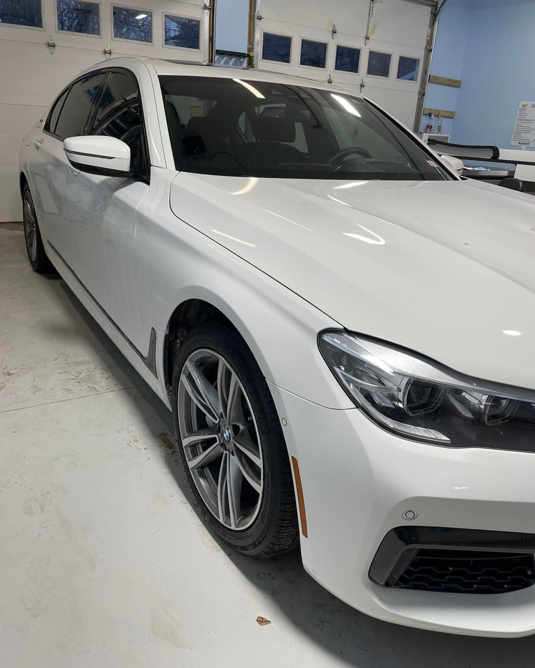 Window Tinting Derry, NH SunView Glass Tinting & Signs