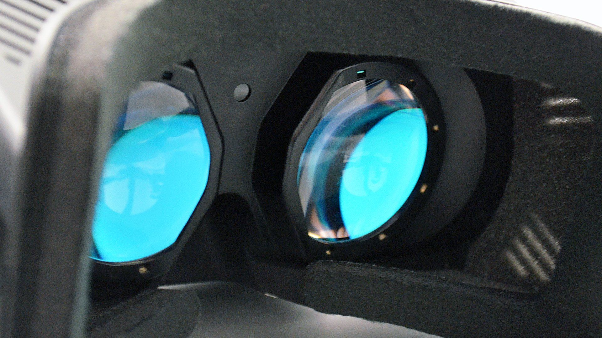 Eye-Tracking VR Key Advantages Business