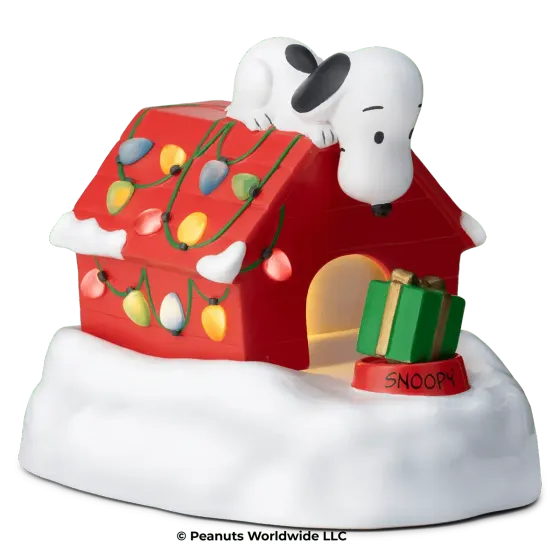 Snoopy Christmas warmer