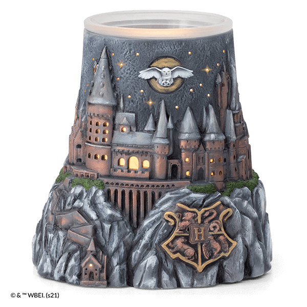 Hogwarts™ – Scentsy Warmer image