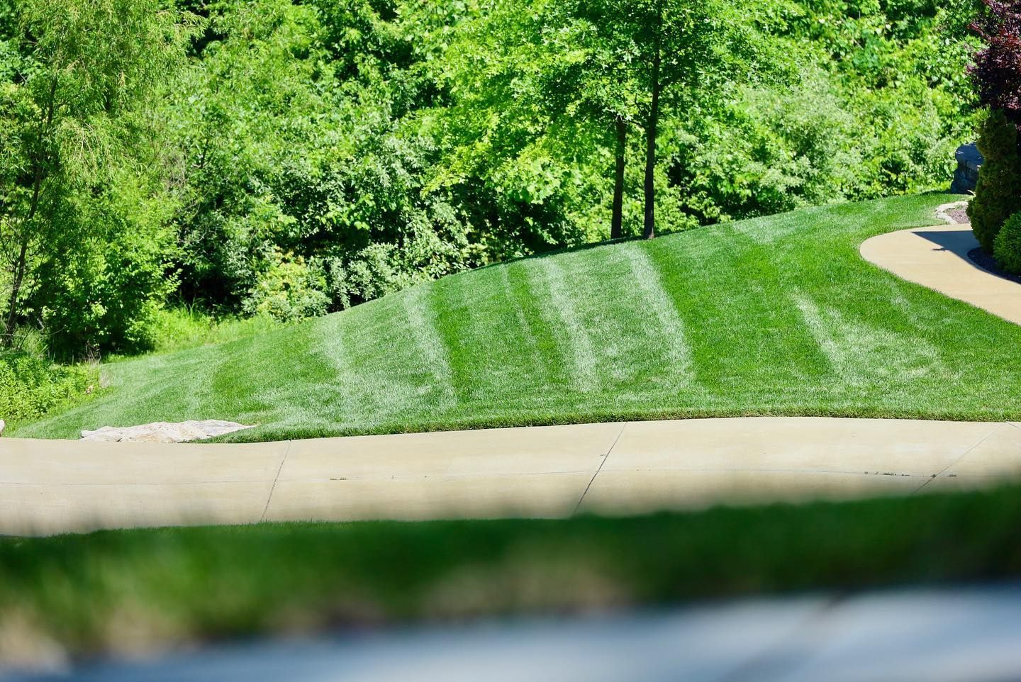 Baker Landscaping & Concrete, LLC Lawn & Landscape St