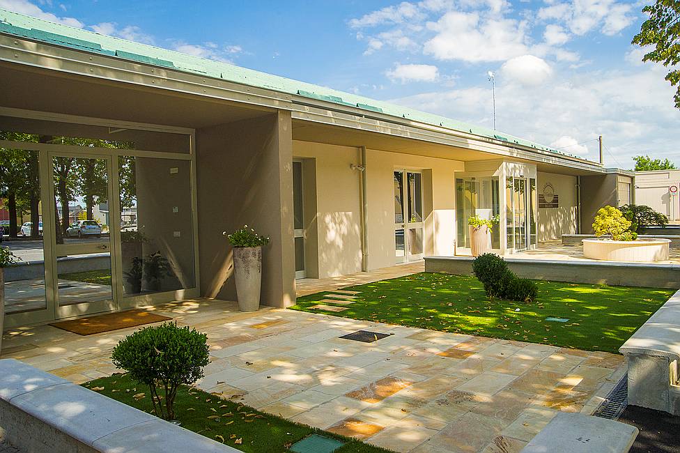 Giardino interno  della Casa del Commiato Il Giardino