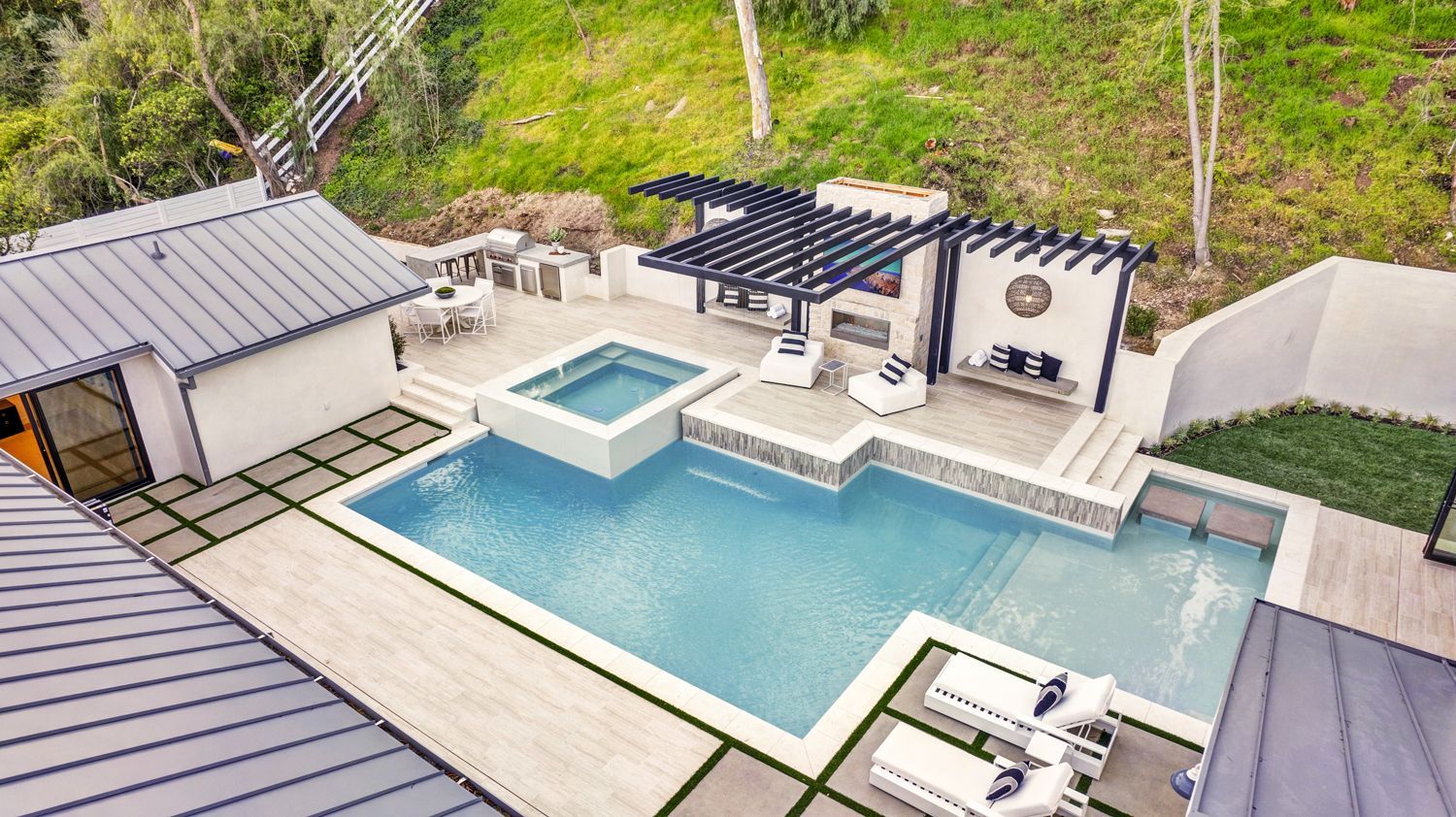 Luxury swimming pool design and construction by Westmod in Hidden Hills, CA.