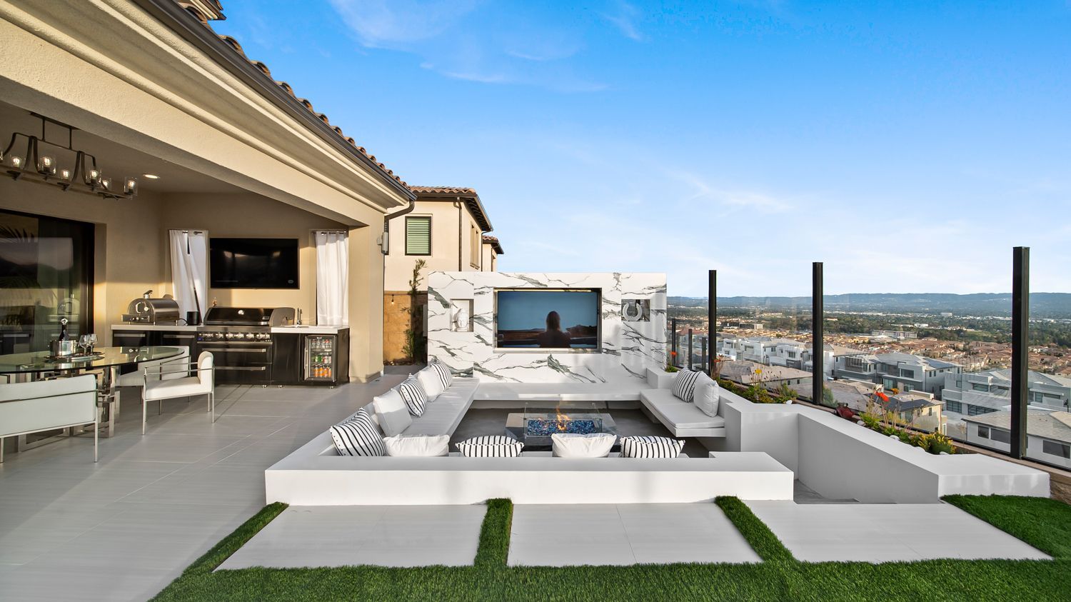 Astoria by Westmod Porter Ranch, CA