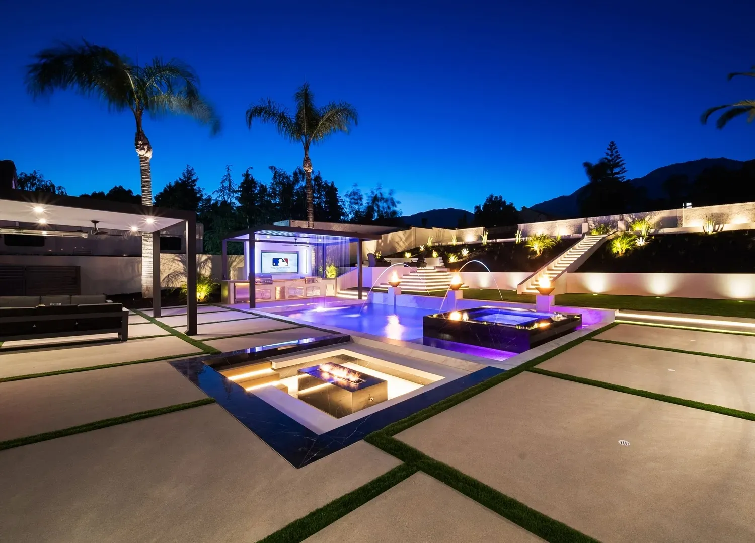 luxury swimming pool construction project located in Lake Forest, CA.