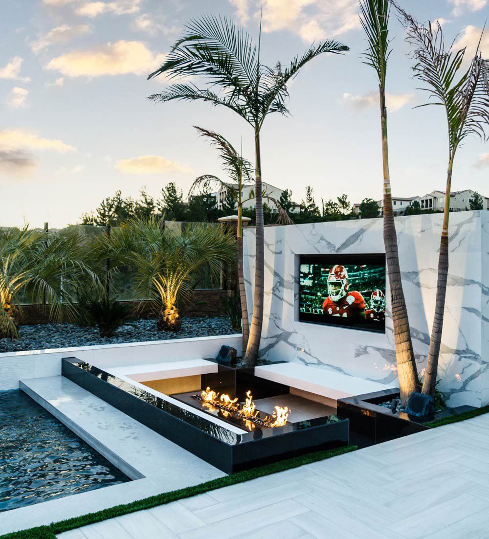 Luxury Pool Builder in Los Angeles County California. Luxury Landscape Design by Westmod