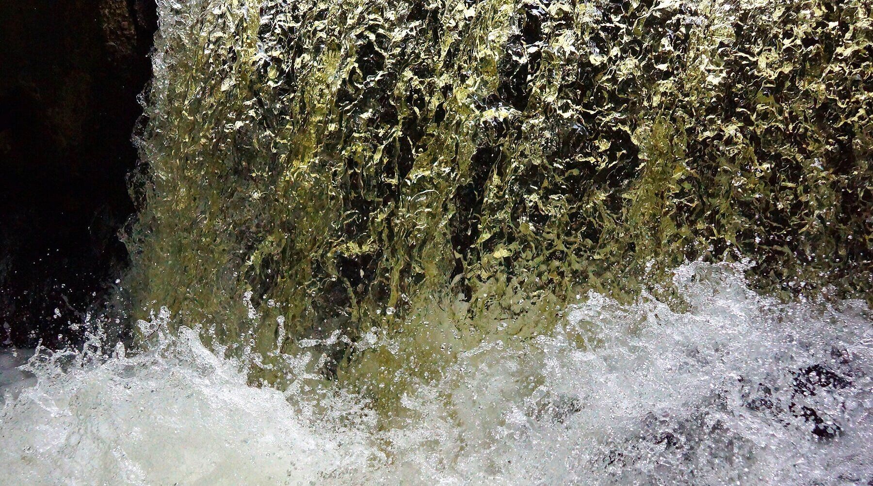 Vesiputous, valokuva