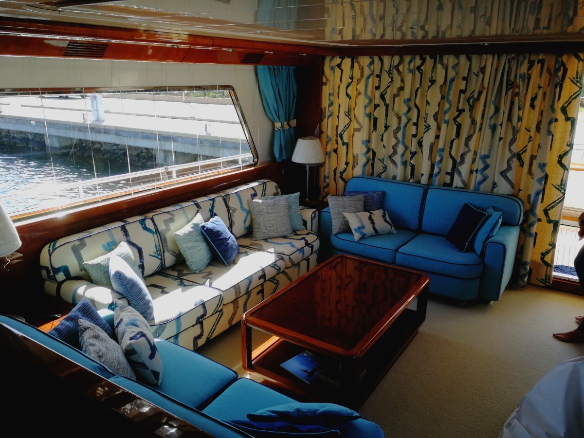 tappezzeria presente all'interno di una imbarcazione