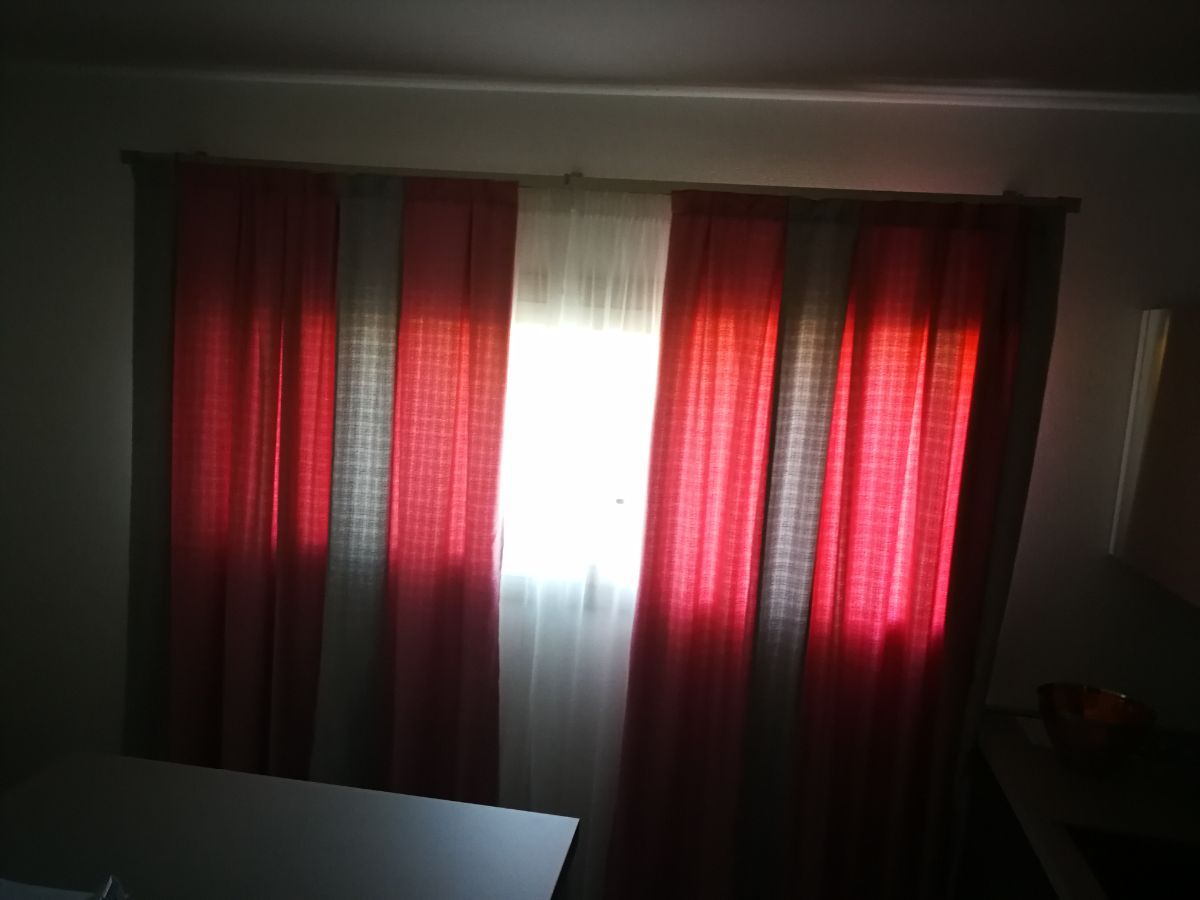 tenda rossa filtrante