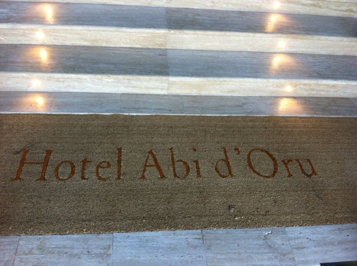 moquette hotel con nome struttura