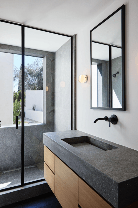 High End Bathroom Design LA