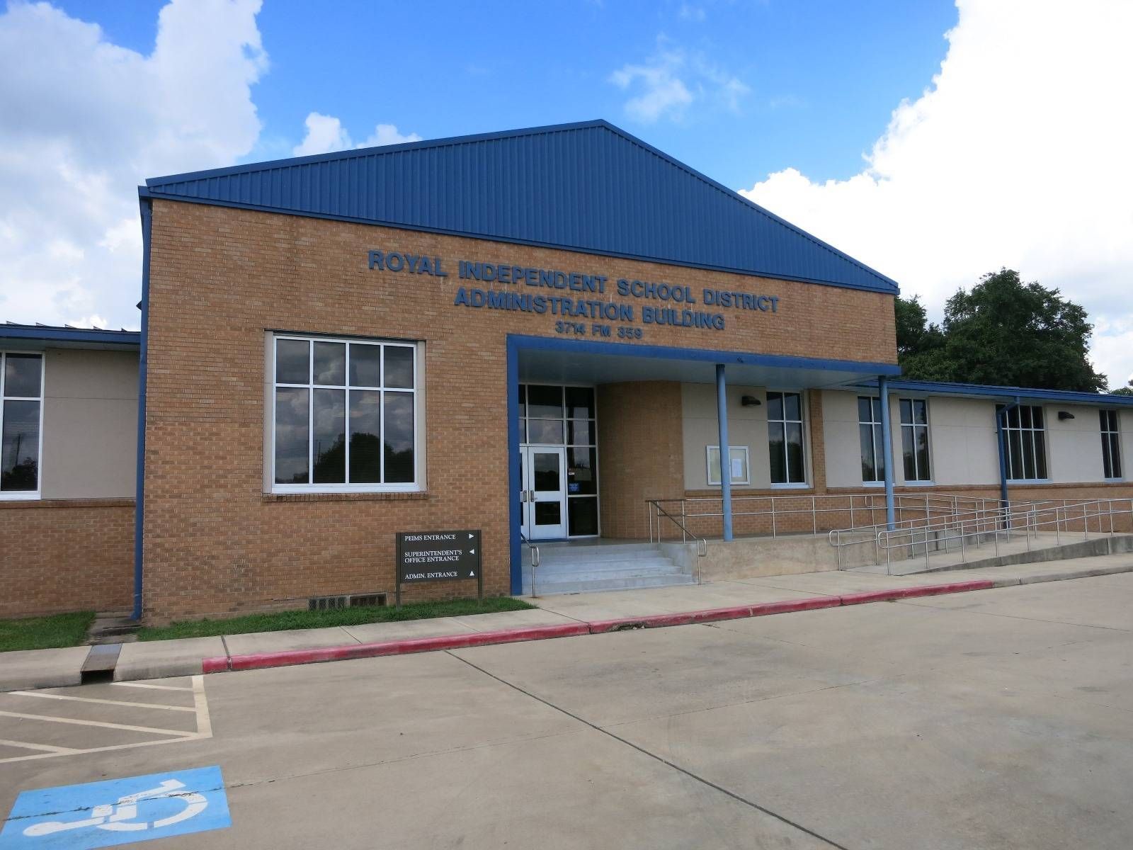 The Royal Independent School District Administration Building in Pattison, Texas (TX) 