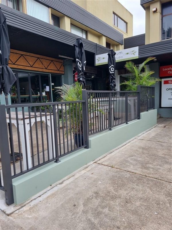 Restaurant With A Metal Fence In Front Of It - Balustrade in Singleton, NSW