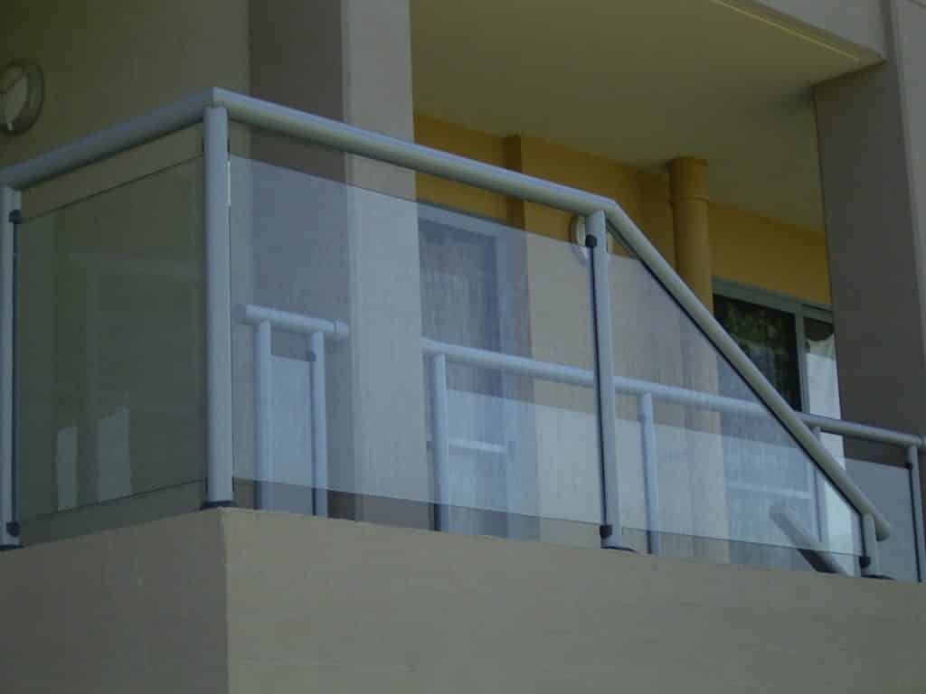 Glass Balustrade Round  Metal Railing - Balustrade in Lake Macquarie, NSW
