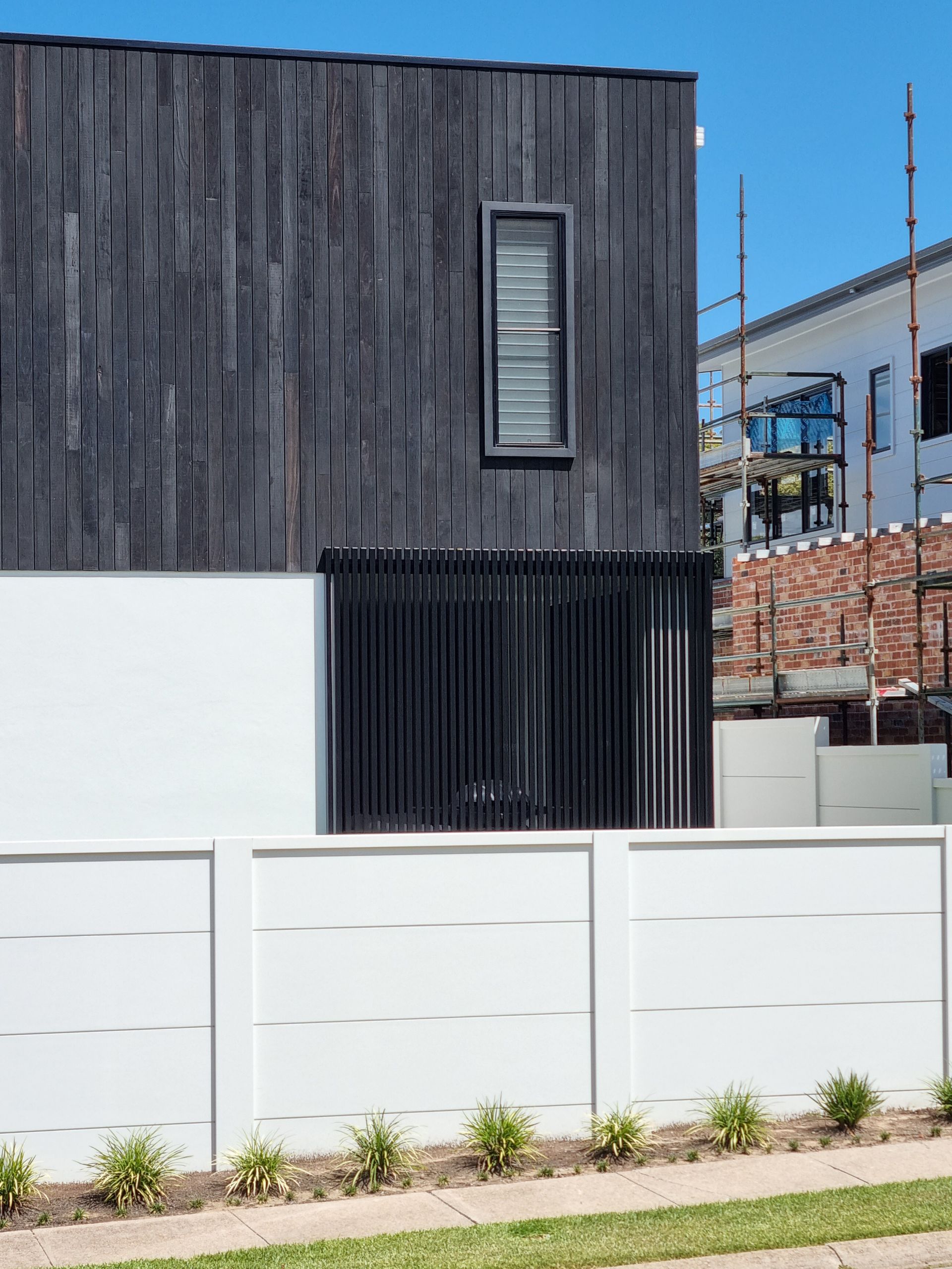 Balcony With Sun Protection Screen - Privacy Screen in Newcastle, NSW