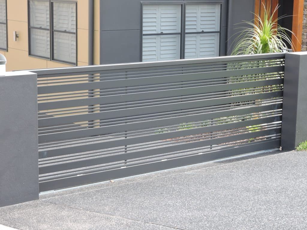 Grey Horizontal Slat Fence - Aluminium Manufacturer in Newcastle, NSW