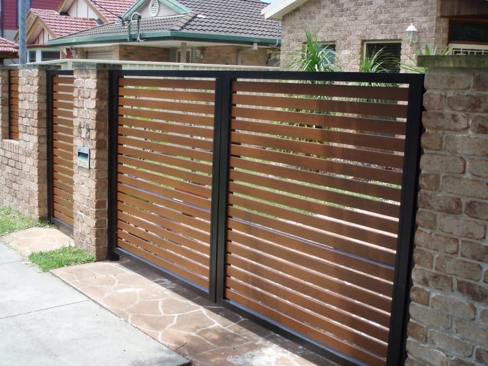 Combination Of Wood And Aluminium Gate - Aluminium Manufacturer in Newcastle, NSW