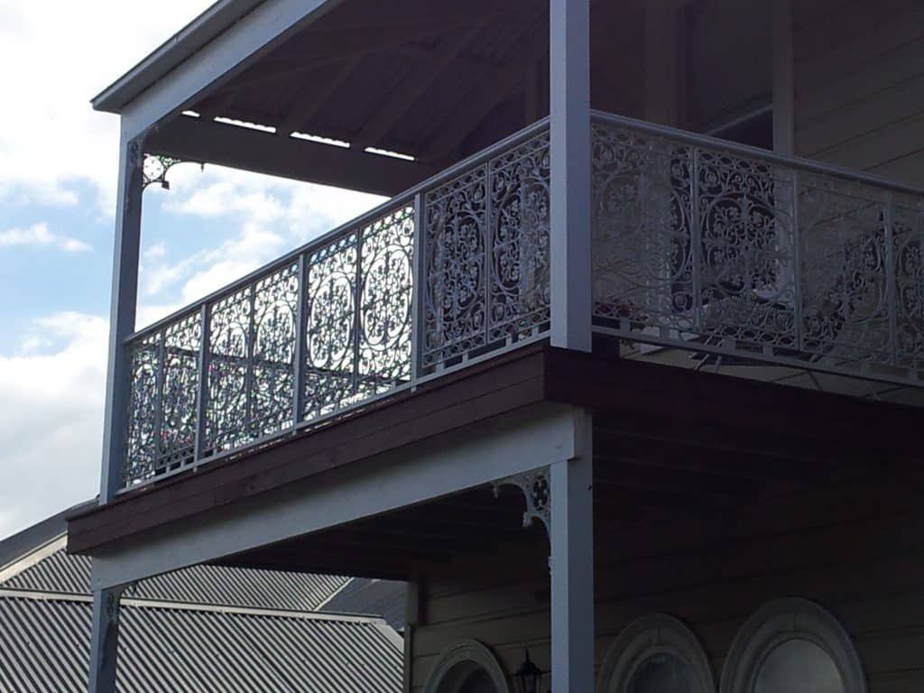 A House With Drayton Lace Handrail - Balustrade in Port Stephens, NSW