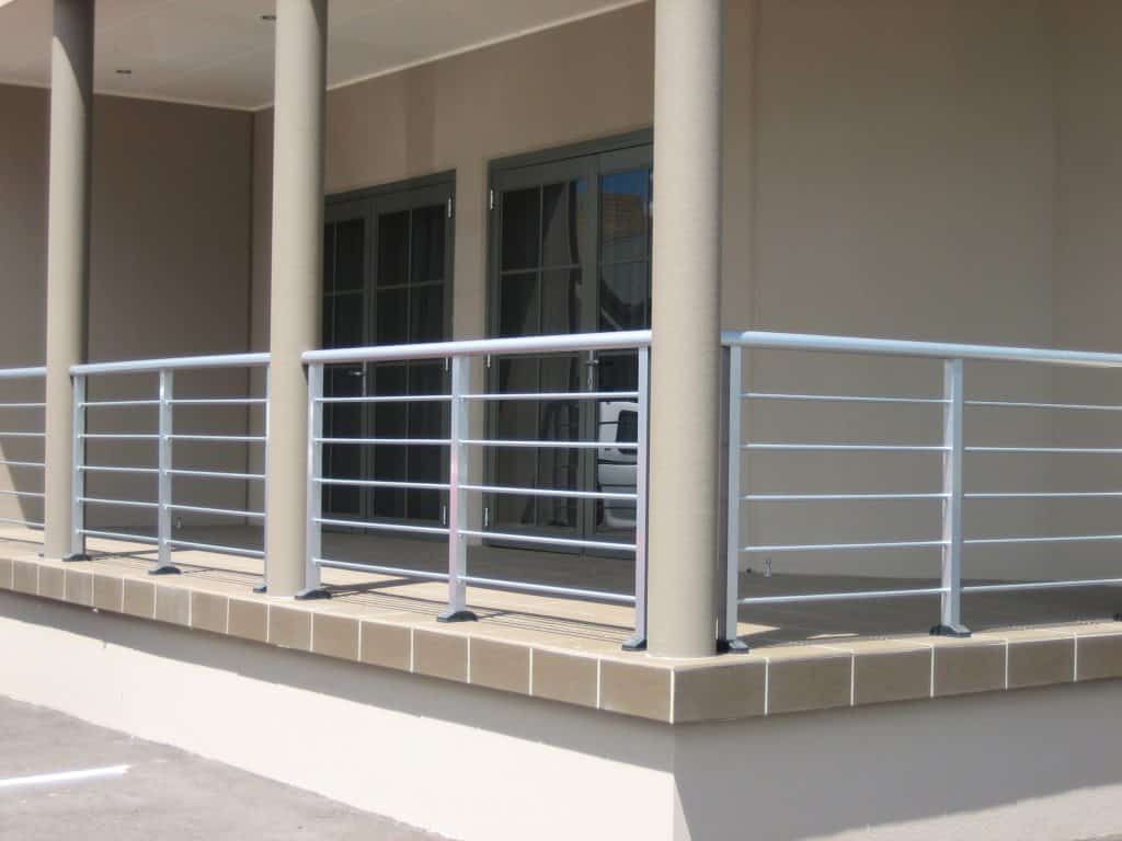 Balcony With Simple Railings - Balustrade in Maitland, NSW