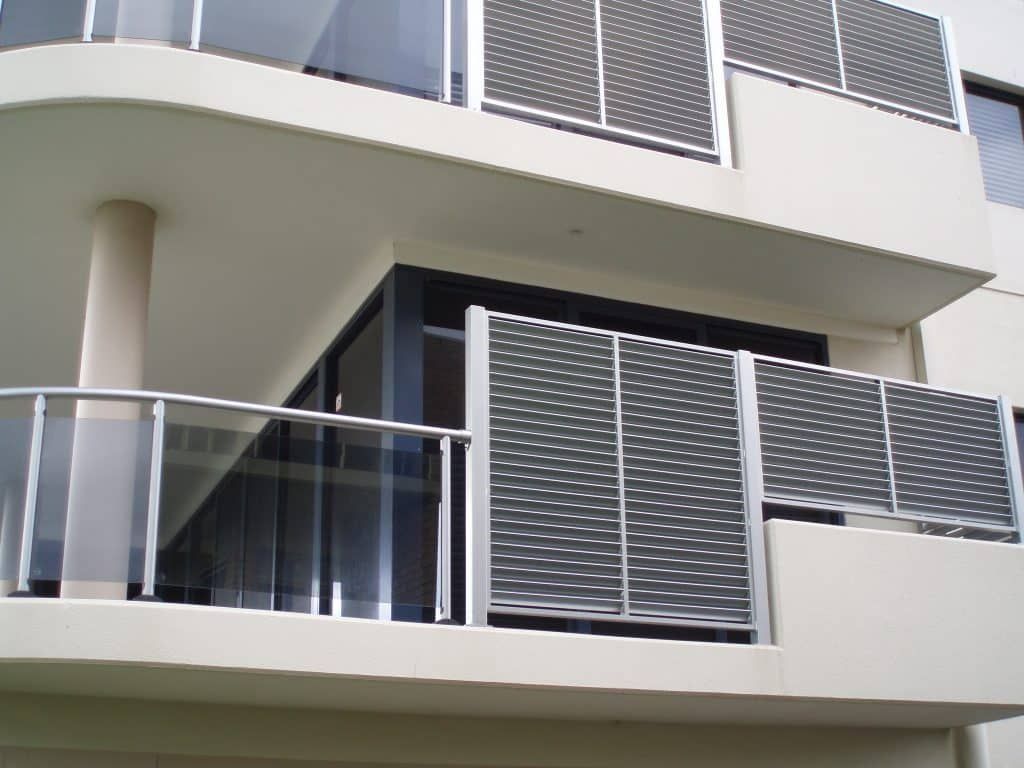 Horizontal Slat Fixed Louvre Design - Aluminium Manufacturer in Newcastle, NSW