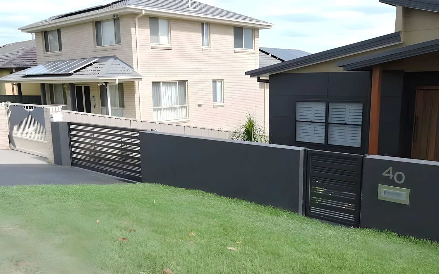 Combination Horizontal Slat Fence