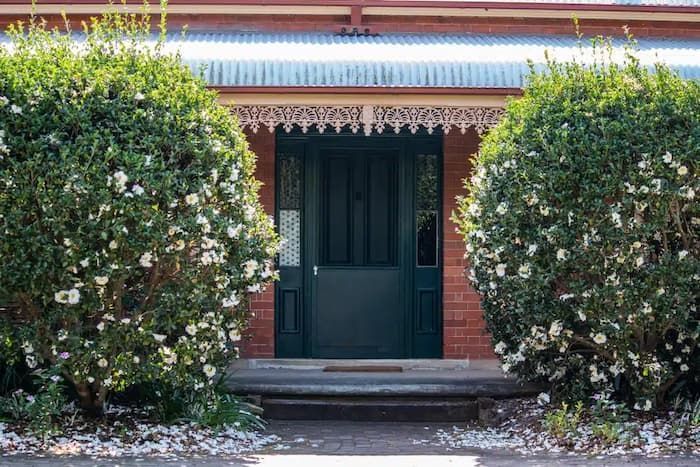 House With Bullnose Verandah - Aluminium Manufacturer in Newcastle, NSW