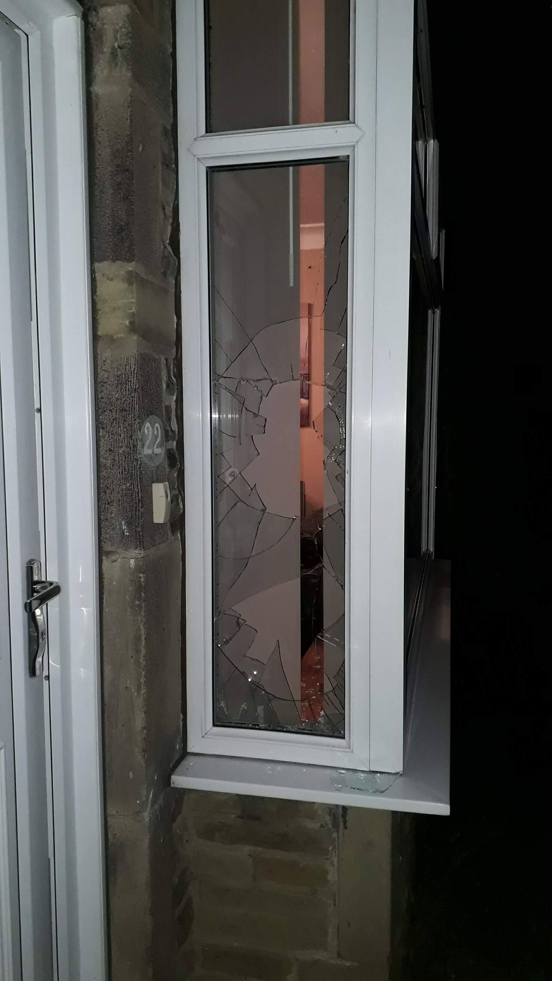 Upvc Window Glass Repair & Replacement In Leeds, Double Glazed Glass Units, Window Repairers Leeds, G4glass.