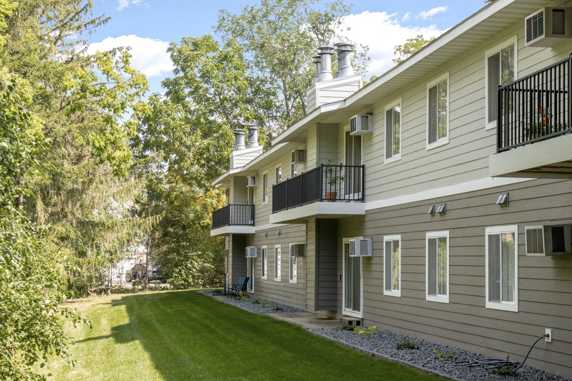 Hearthwood Apartments Photo Gallery