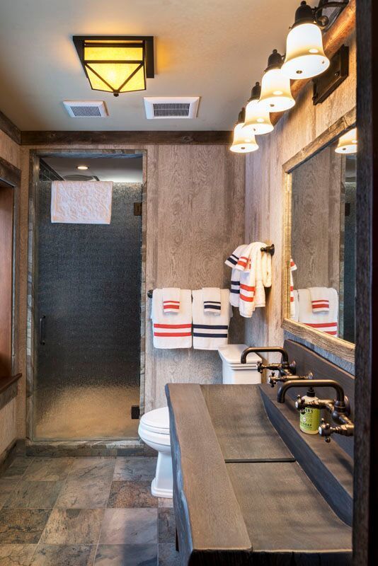 Kitchens & Baths Portfolio 24