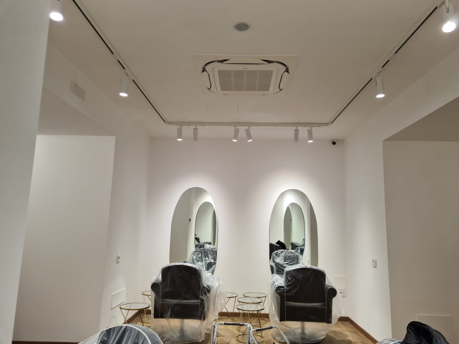 impianto di climatizzazione attività commerciale