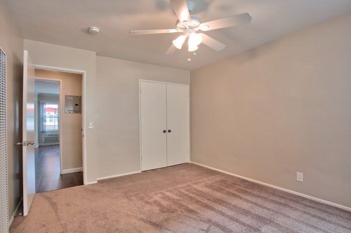 monacobedroom-hdr-x2