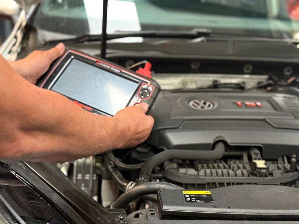 A Car Diagnostic Tool — Fix-It Automotive in Fairy Meadow, NSW
