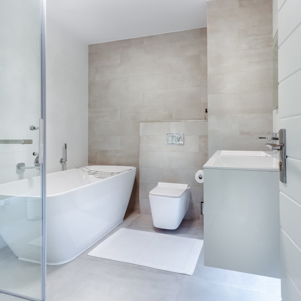 Modern White Bathroom — Expert Plumbing & Solar Services Bathurst in Kelso, NSW