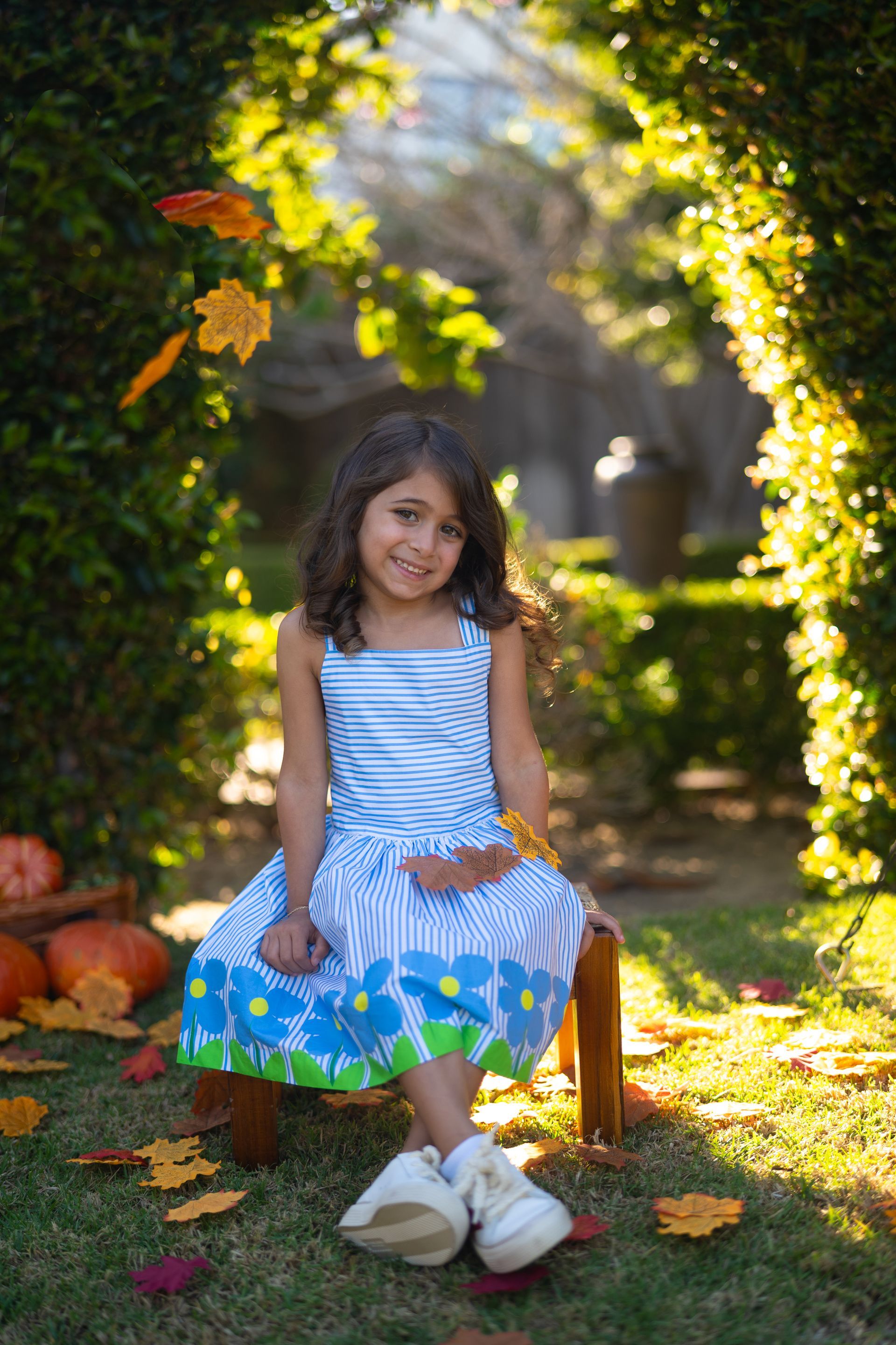 Seasonal Photography, Mini Sessions in Garden Oasis by Jelena's Photo.