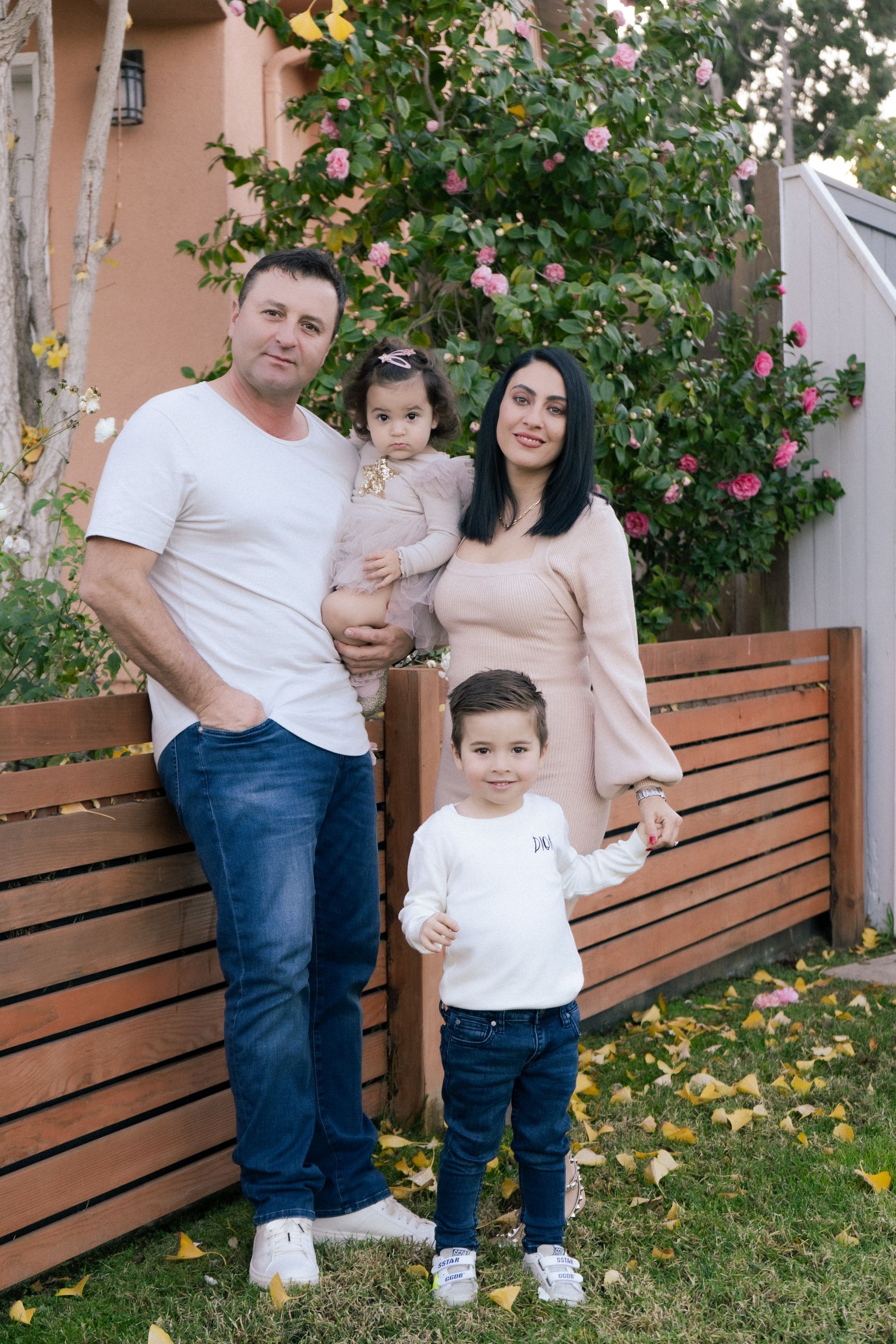 Family Portrait in Newport Beach by Jelena's Photo.